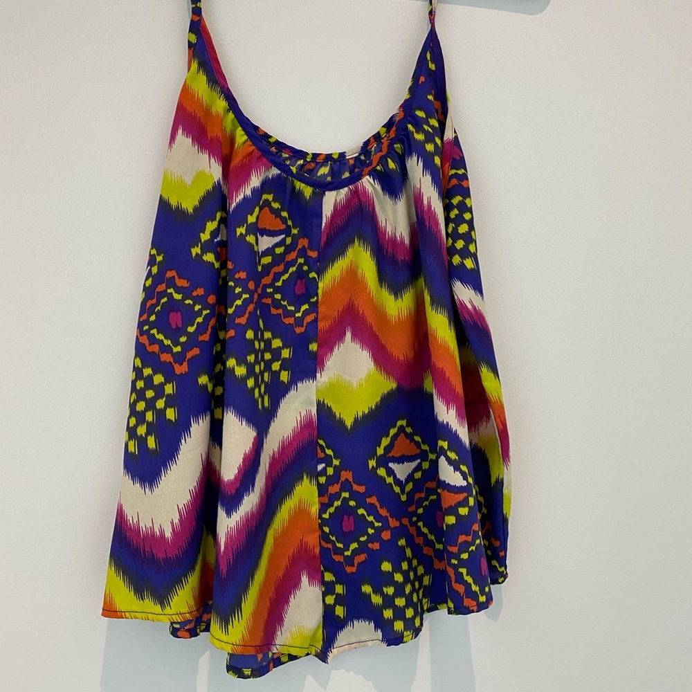 Colorful Top - Picture 5 of 6